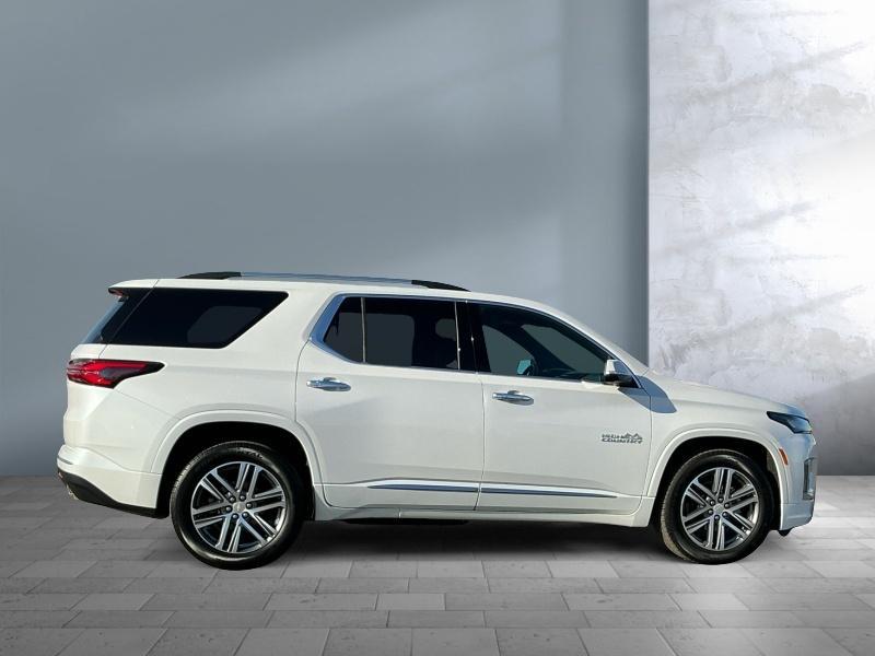 used 2023 Chevrolet Traverse car, priced at $38,995