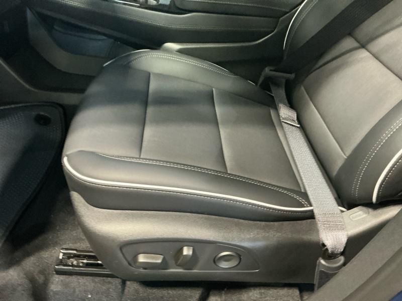 new 2025 Buick Enclave car, priced at $50,329