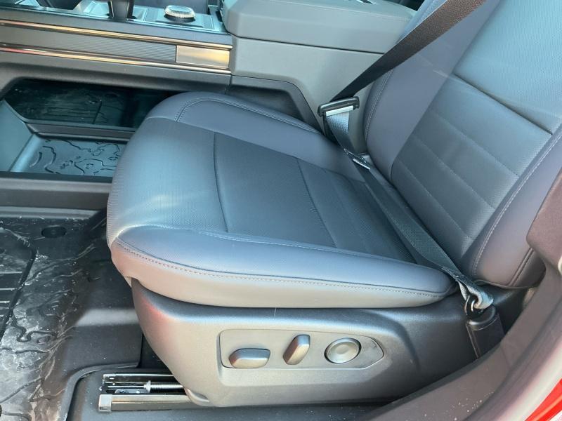new 2025 GMC HUMMER EV SUV car, priced at $97,089
