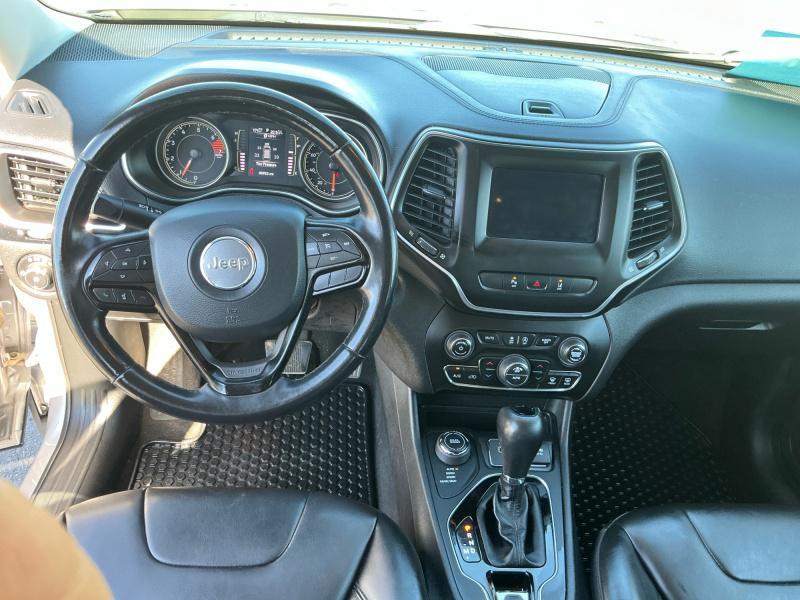 used 2020 Jeep Cherokee car, priced at $21,995