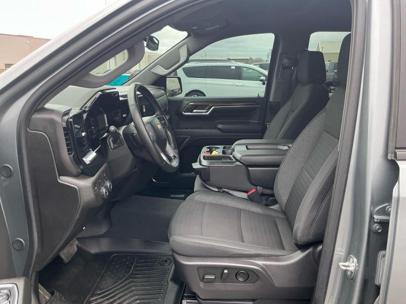 used 2024 Chevrolet Silverado 1500 car, priced at $42,995