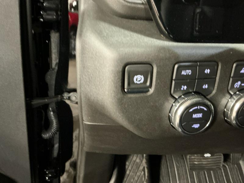 new 2026 GMC Sierra 1500 car, priced at $65,979