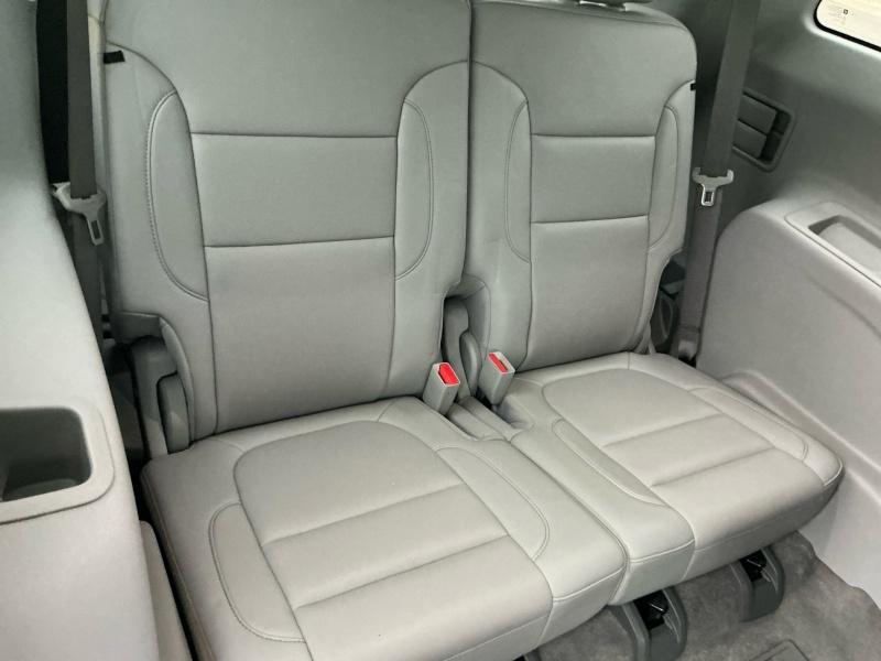 used 2022 GMC Acadia car, priced at $28,495