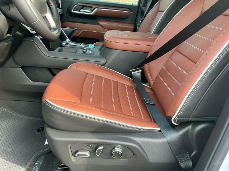 new 2025 GMC Sierra 3500 car, priced at $105,034