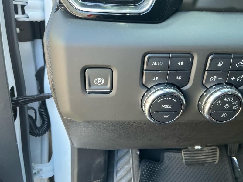 new 2025 GMC Sierra 3500 car, priced at $100,934