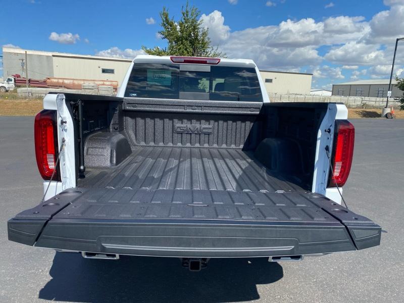 new 2025 GMC Sierra 1500 car, priced at $65,629