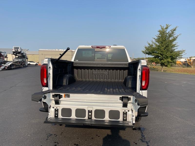 new 2025 GMC Sierra 1500 car, priced at $77,404