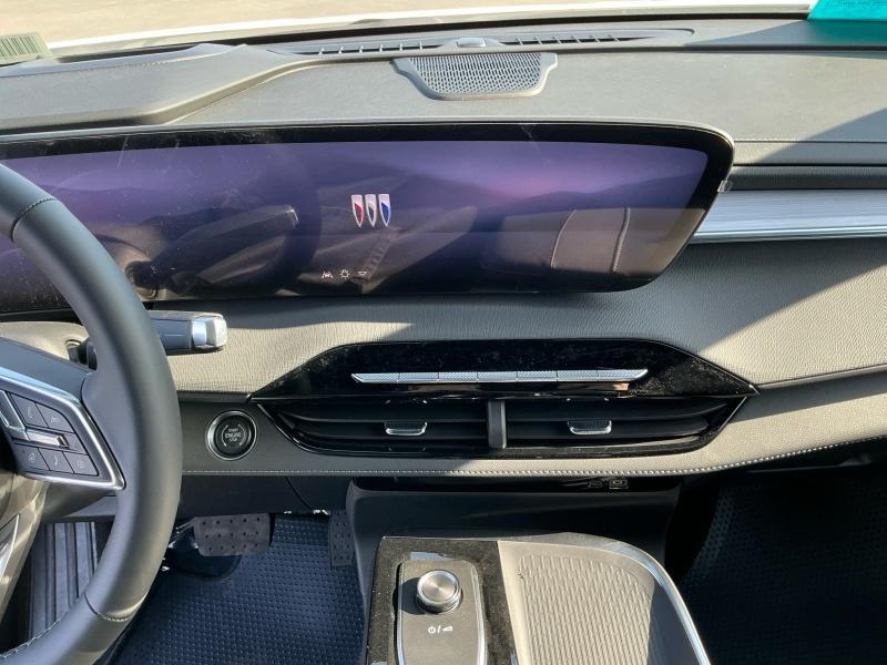 new 2025 Buick Enclave car, priced at $49,834