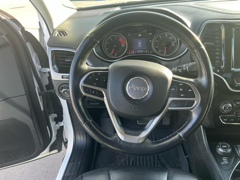 used 2019 Jeep Cherokee car, priced at $18,995