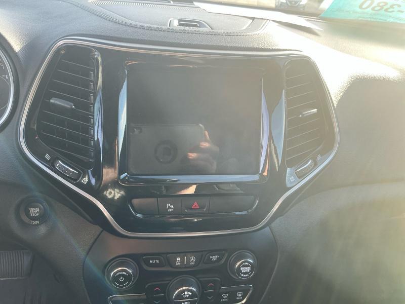 used 2019 Jeep Cherokee car, priced at $18,995