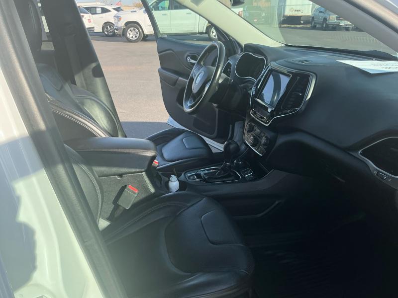 used 2019 Jeep Cherokee car, priced at $18,995