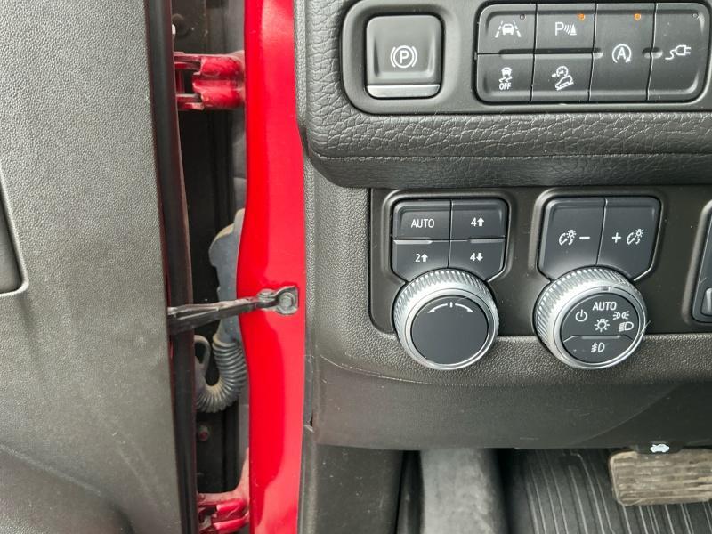 used 2021 GMC Yukon car, priced at $53,995