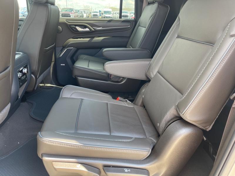 new 2024 GMC Yukon XL car, priced at $92,554