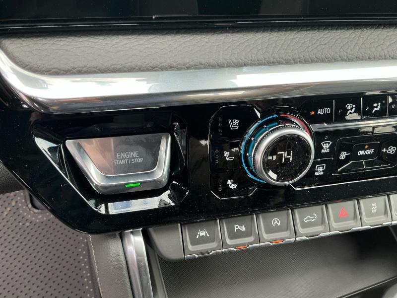 new 2025 GMC Sierra 1500 car, priced at $73,199