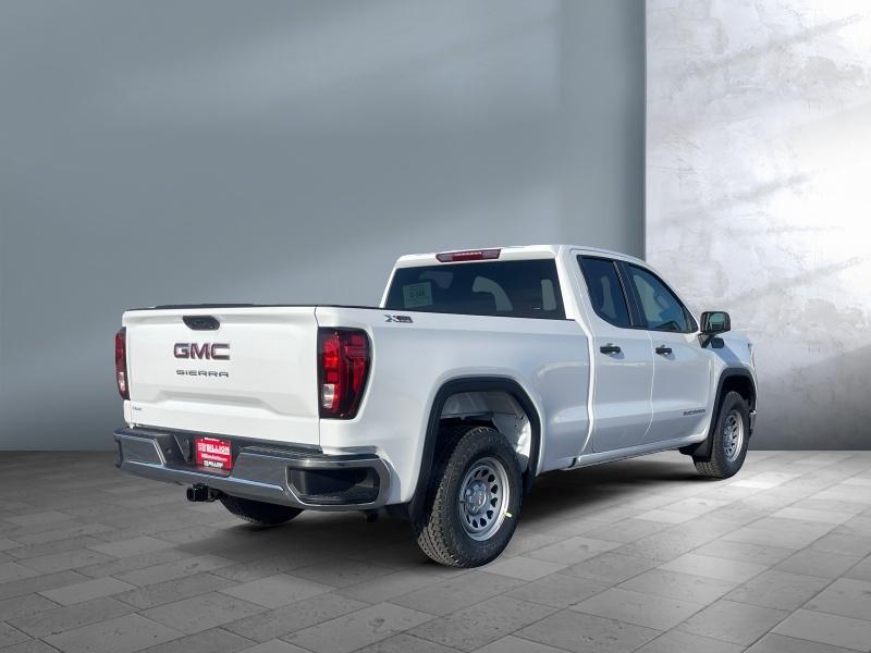 new 2025 GMC Sierra 1500 car, priced at $50,914