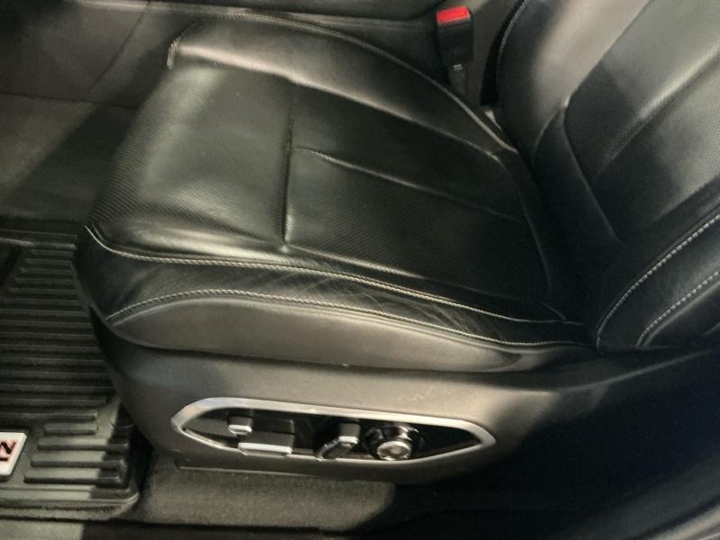 used 2022 Jeep Grand Cherokee L car, priced at $38,995