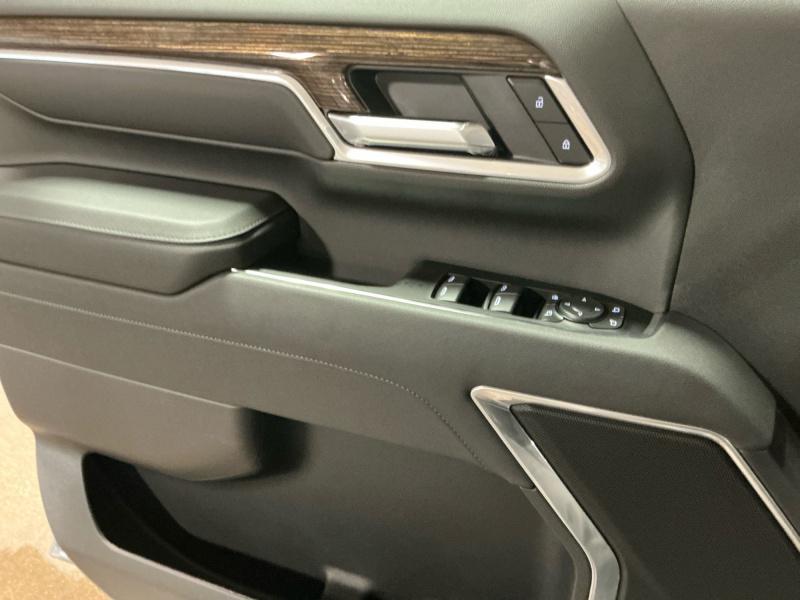 new 2026 GMC Sierra 2500 car, priced at $68,519