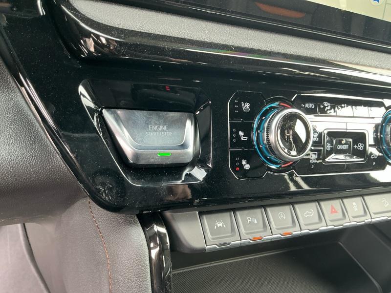 new 2025 GMC Sierra 3500 car, priced at $90,359
