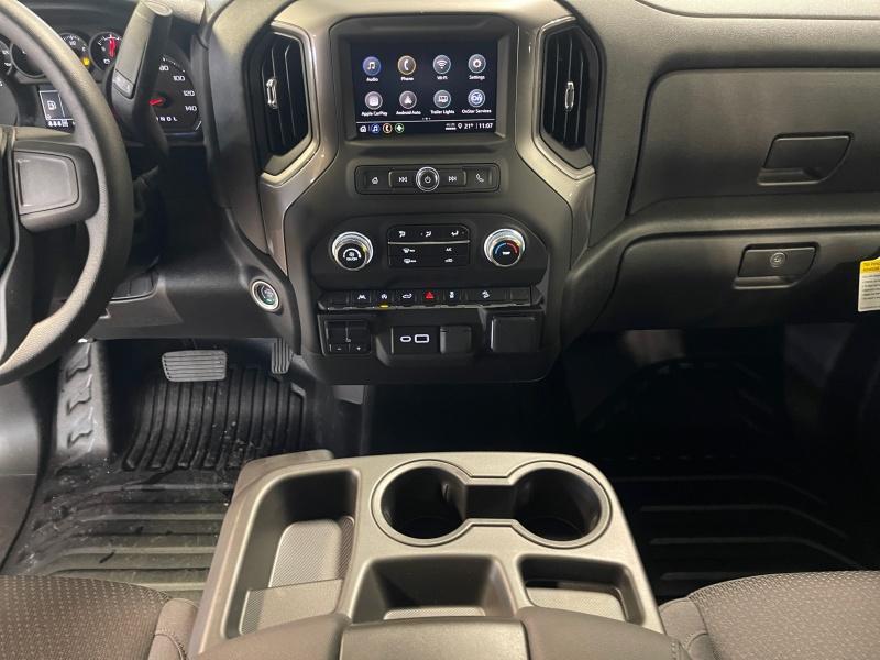 new 2025 GMC Sierra 1500 car, priced at $47,644