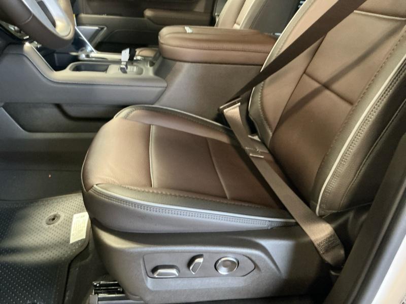 new 2025 GMC Sierra 2500 car, priced at $90,659