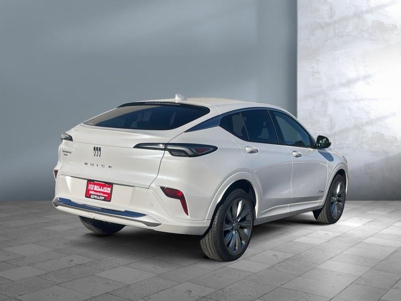 new 2025 Buick Envista car, priced at $31,659