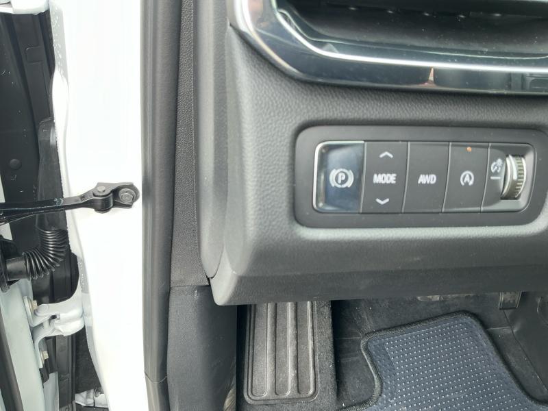 new 2025 GMC Acadia car, priced at $51,829