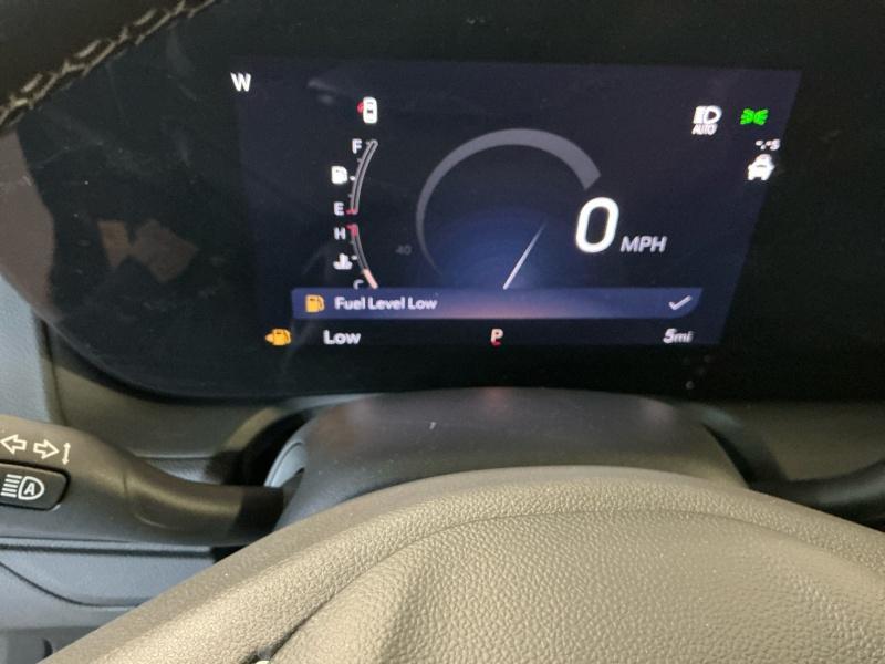 new 2025 Buick Encore GX car, priced at $31,624