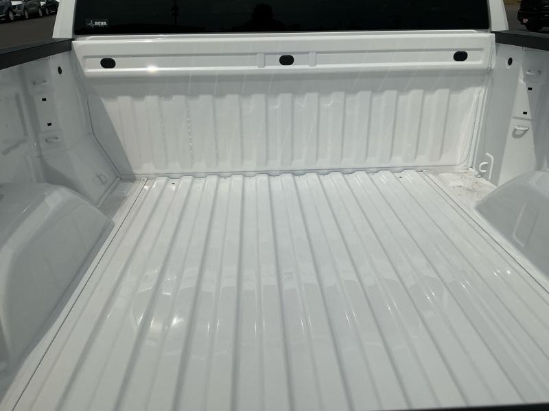 new 2026 GMC Sierra 1500 car, priced at $46,174