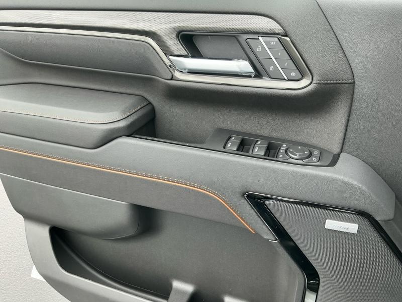 new 2025 GMC Sierra 3500 car, priced at $79,874