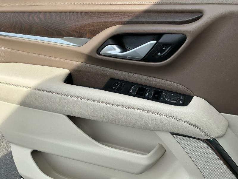 used 2022 GMC Yukon XL car, priced at $58,995