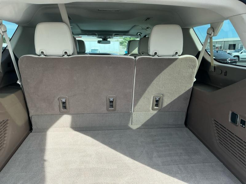 used 2022 GMC Yukon XL car, priced at $58,995