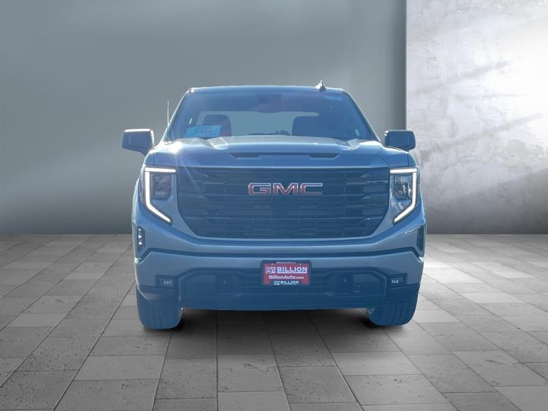 new 2025 GMC Sierra 1500 car, priced at $57,289