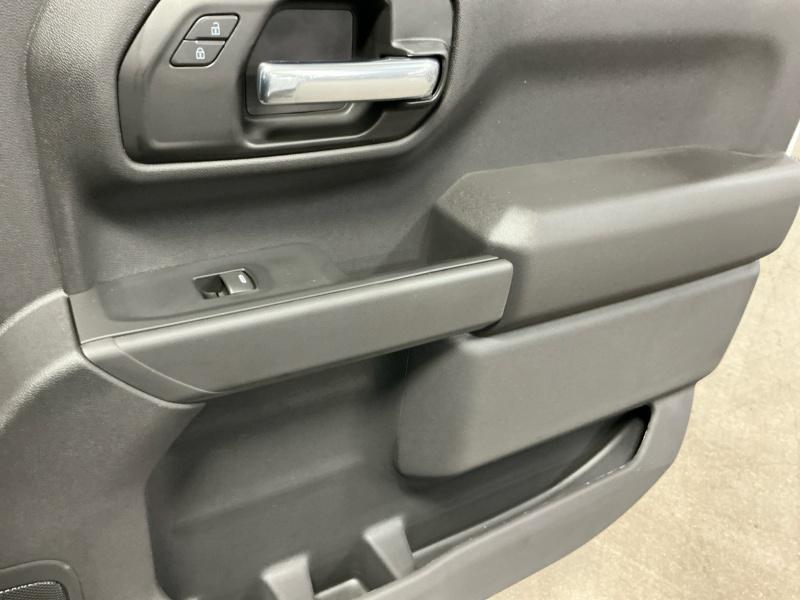 new 2025 GMC Sierra 1500 car, priced at $37,209