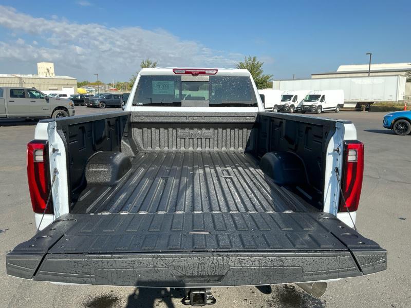 new 2026 GMC Sierra 3500 car, priced at $93,959