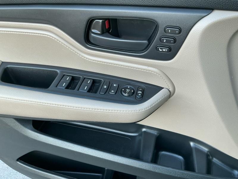 used 2019 Honda Odyssey car, priced at $23,995