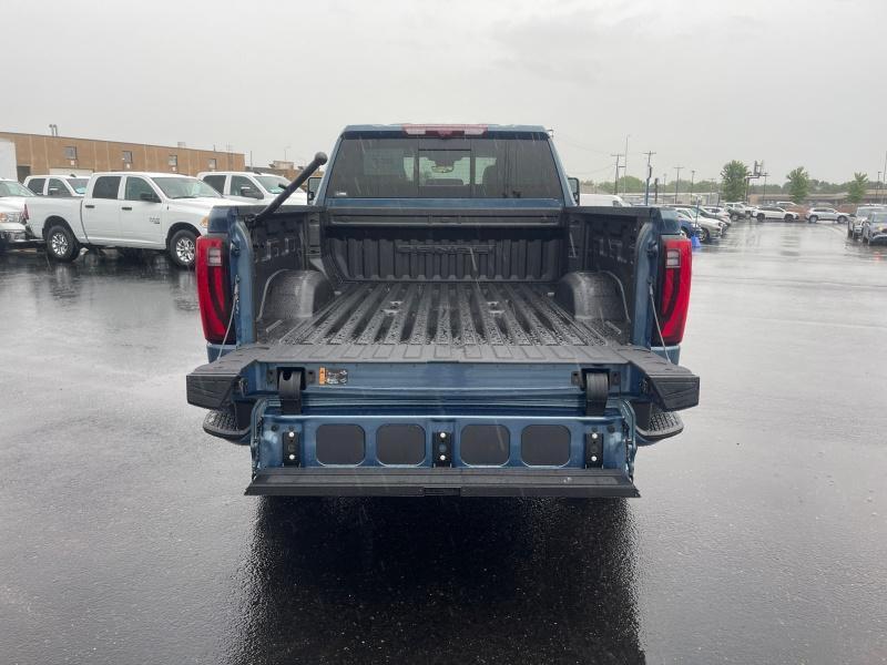 new 2024 GMC Sierra 2500 car, priced at $85,694