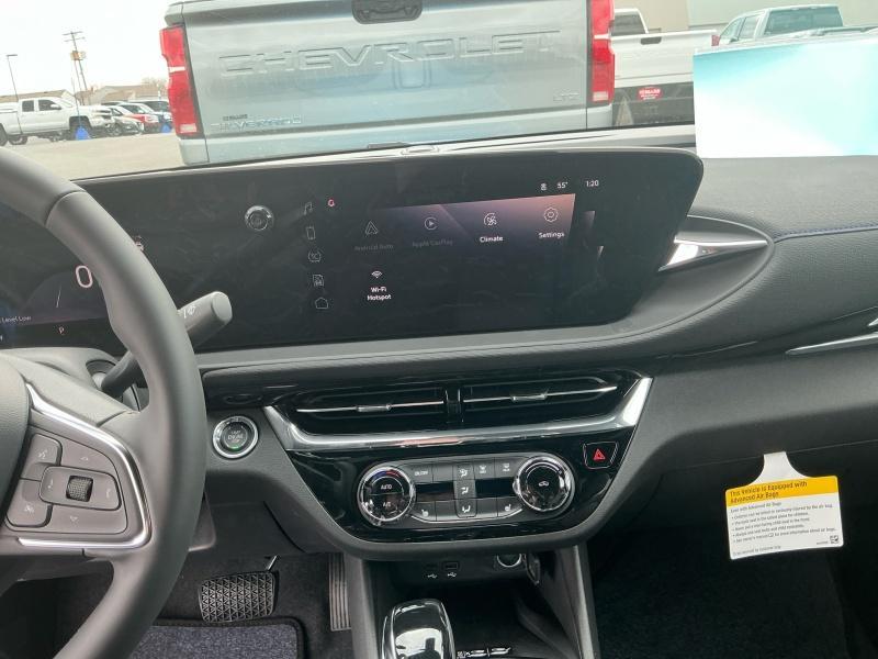 new 2025 Buick Envista car, priced at $30,989