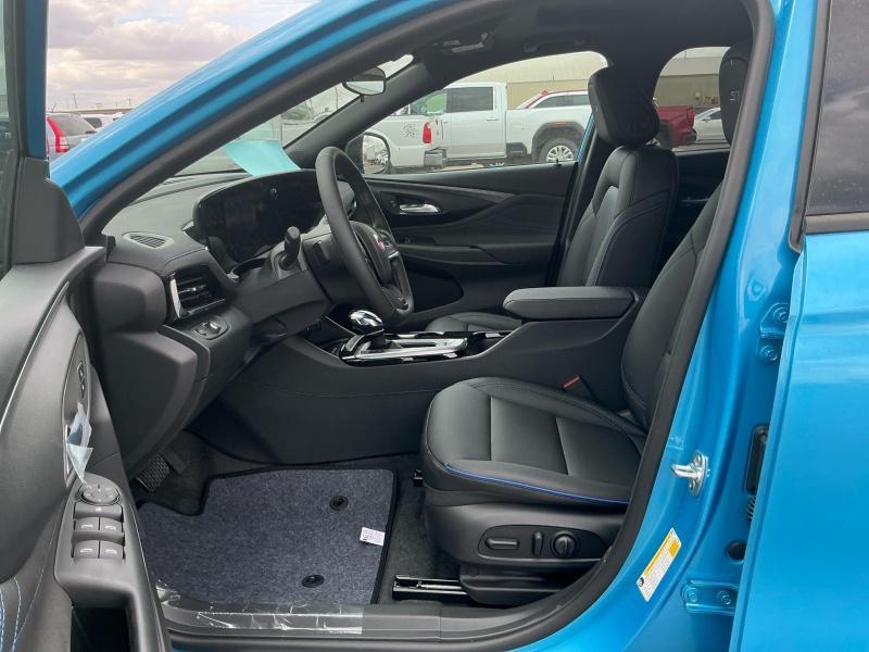 new 2025 Buick Envista car, priced at $30,989