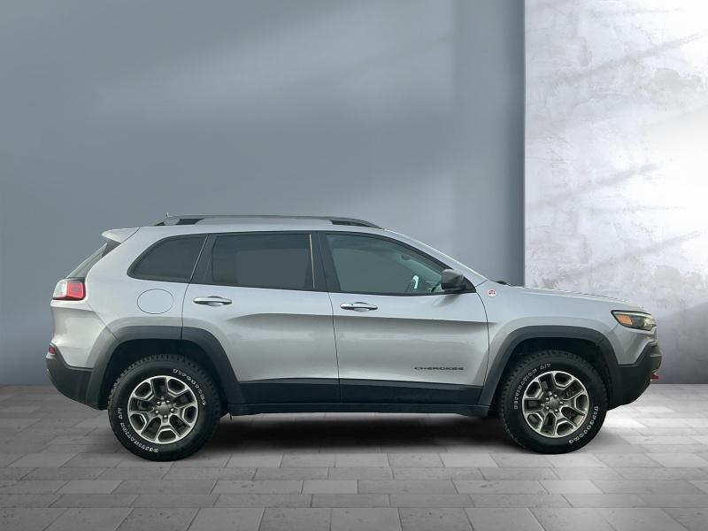 used 2020 Jeep Cherokee car, priced at $26,995