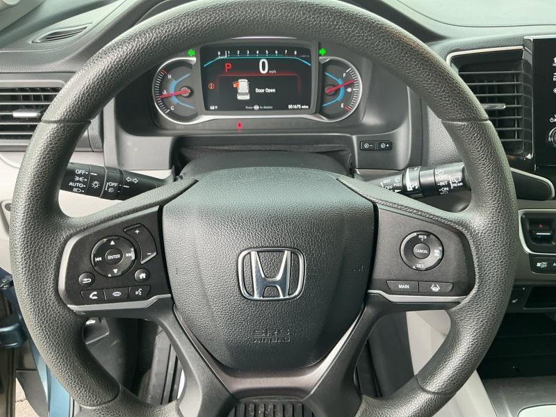 used 2020 Honda Pilot car, priced at $25,595