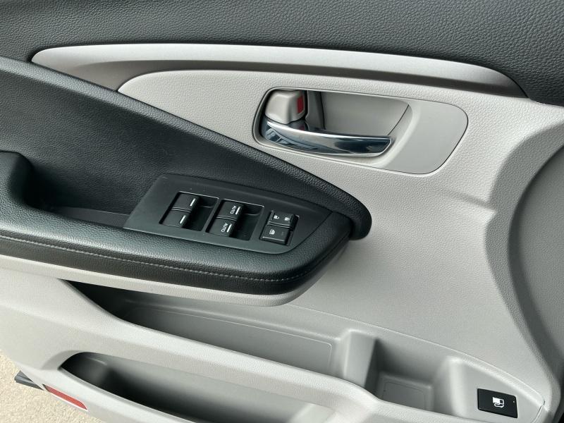 used 2020 Honda Pilot car, priced at $25,595