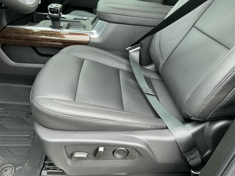 new 2025 GMC Sierra 1500 car, priced at $64,324