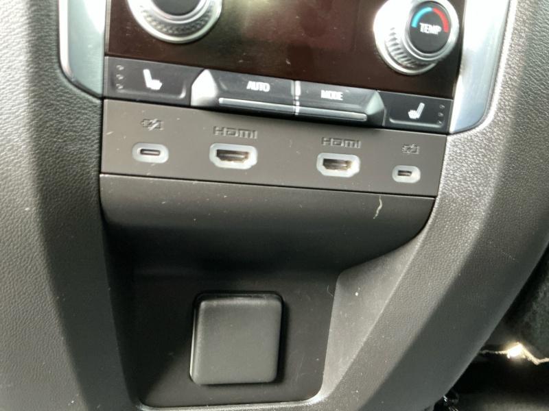 used 2022 GMC Yukon car, priced at $56,995