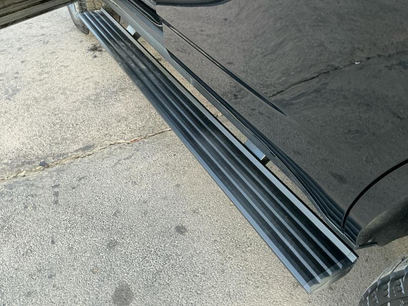used 2022 GMC Yukon car, priced at $56,995