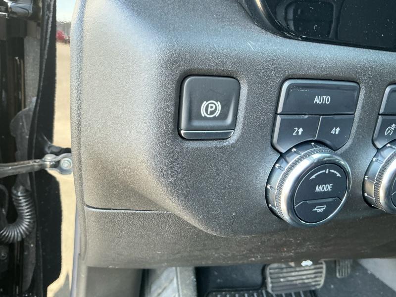 new 2025 GMC Sierra 1500 car, priced at $51,689