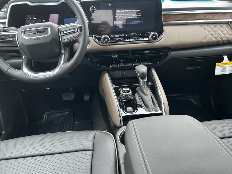 new 2025 GMC Canyon car, priced at $55,569