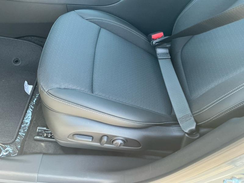 new 2025 Buick Encore GX car, priced at $32,719
