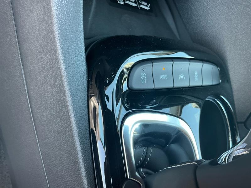 new 2025 Buick Encore GX car, priced at $32,719
