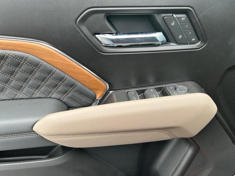 new 2025 GMC Canyon car, priced at $56,214