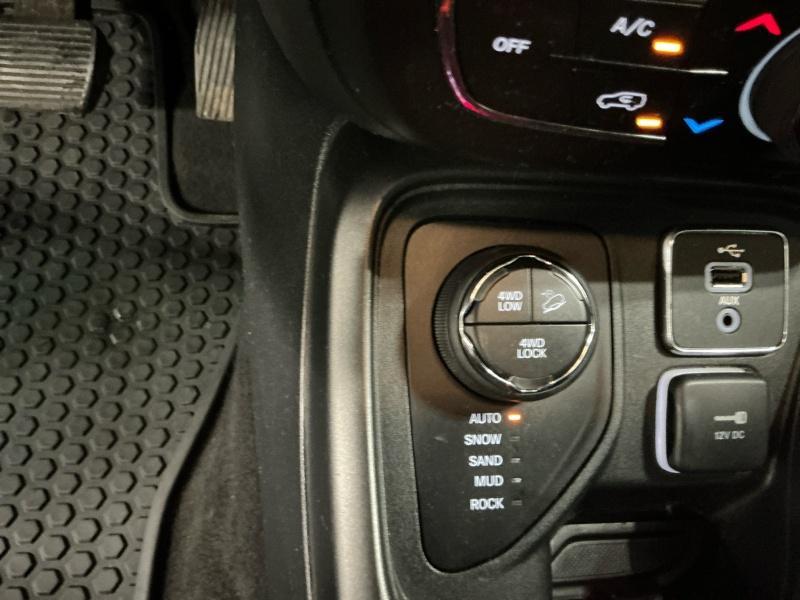 used 2018 Jeep Compass car, priced at $19,595
